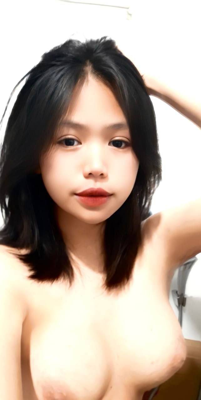 Nện nhau trên xe buýt cùng anh hói buồi to